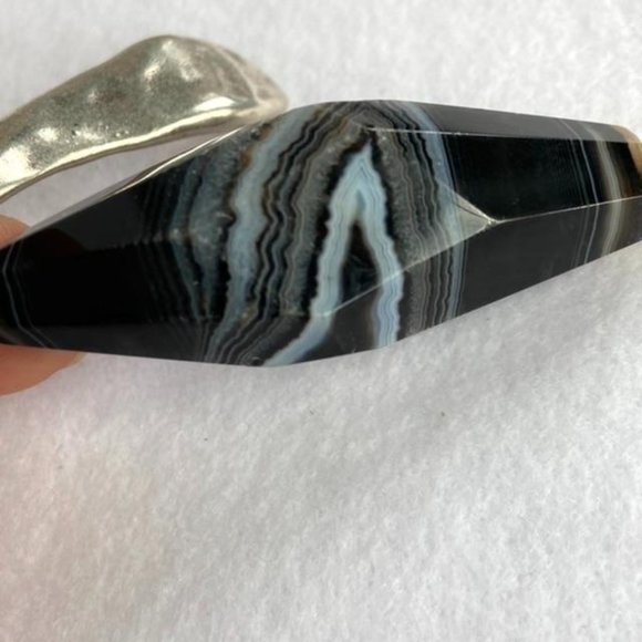 Black Banded Agate Dragonfly Pendant Silver plated - Picture 14 of 14